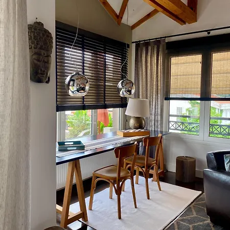 アパート Nireon Nea Iraklitsa